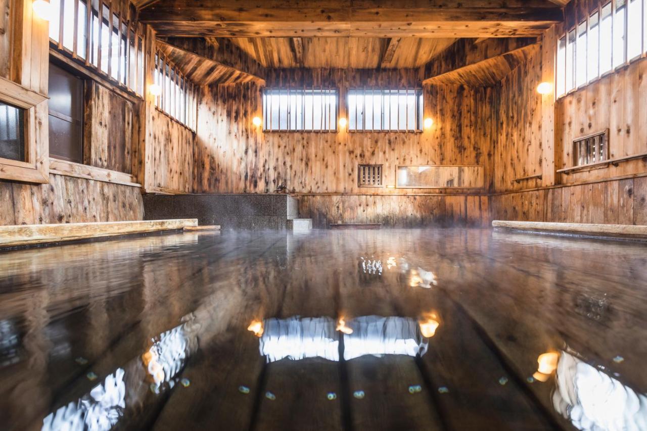 Tsuta Onsen Ryokan Towada Extérieur photo