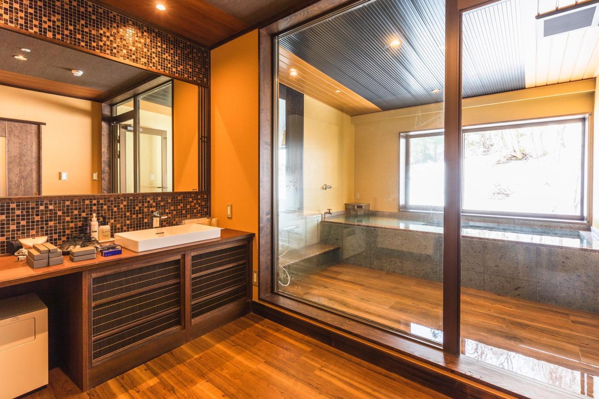 Tsuta Onsen Ryokan Towada Chambre photo